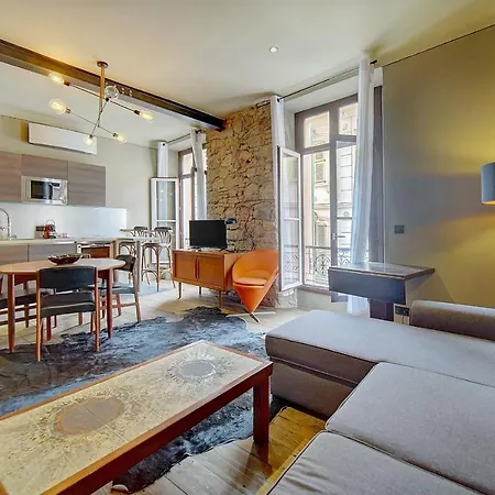 Mmogroom - Industrial Style - Spacious - Ac - Wifi- Center * 戛纳